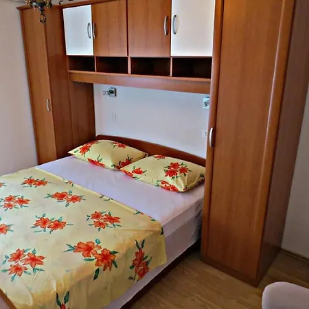 Pezo - With Sea View Appartement *